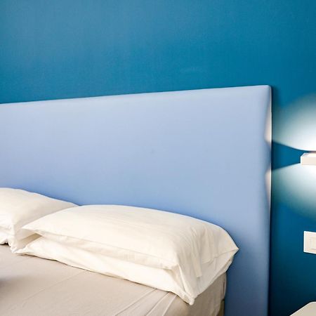 V10 Guesthouse - Vanvitelli 10 Napoli Ngoại thất bức ảnh