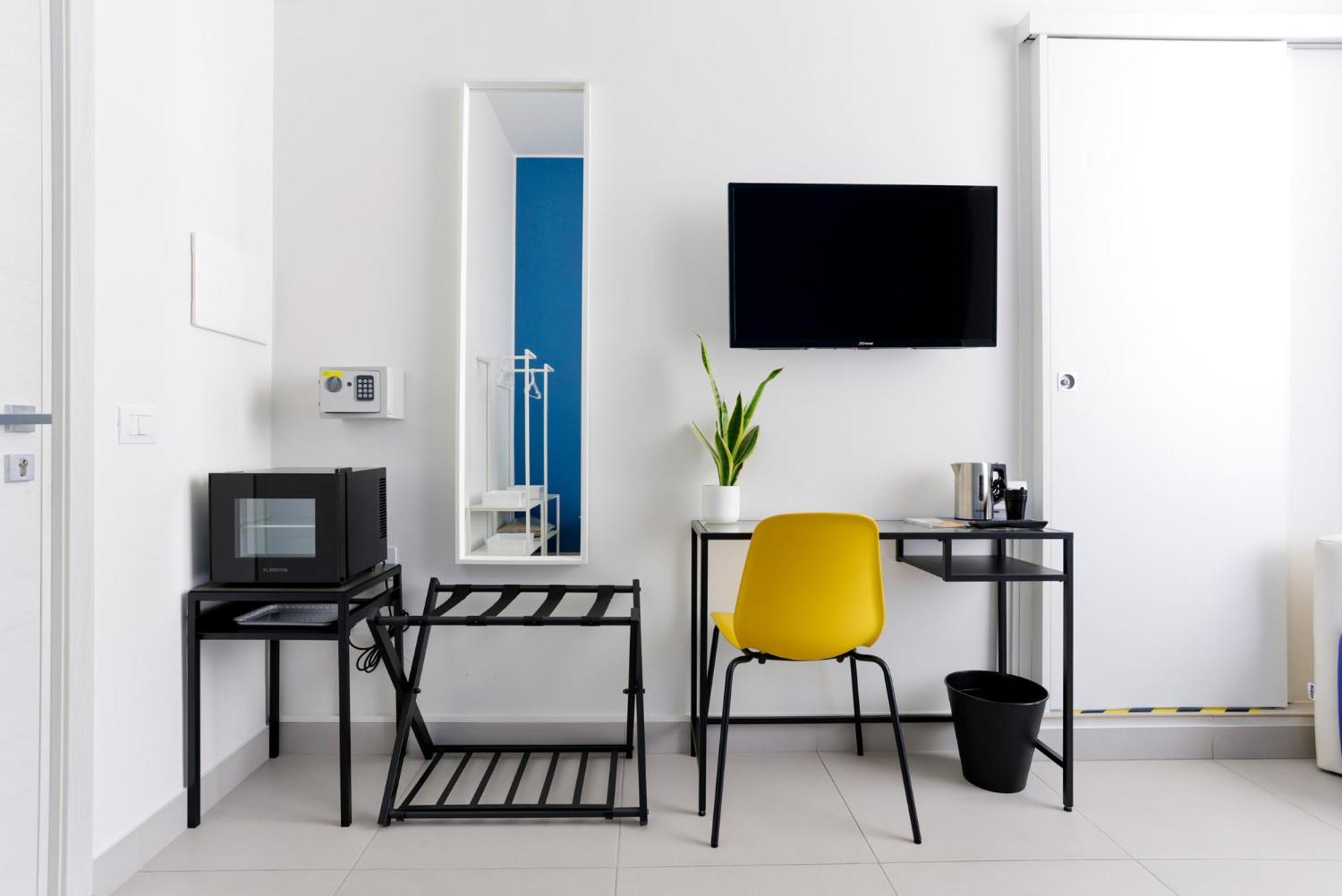 V10 Guesthouse - Vanvitelli 10 Napoli Ngoại thất bức ảnh